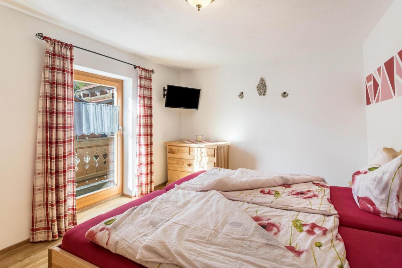 Ferienwohnung Granat มิทเทนวัลด์ ภายนอก รูปภาพ